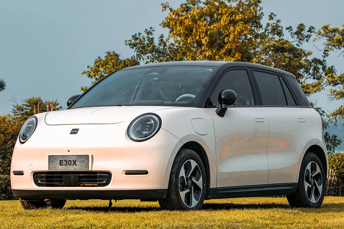 JAC E30X compact electric car gets ready for official sales in Russia | Image 1 JAC E30X compact electric car gets ready for official sales in Russia (image 20240528124512 1200)