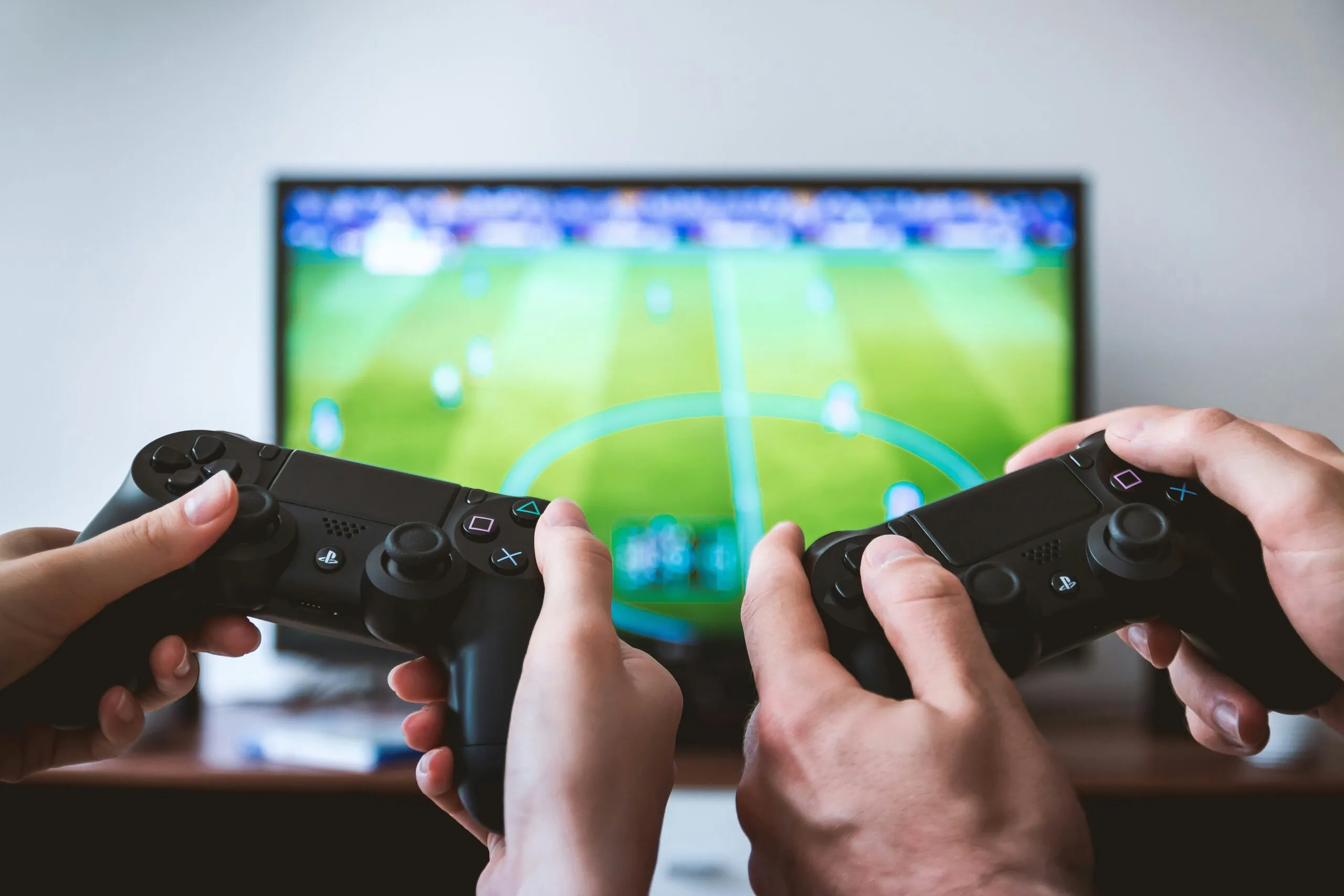M.Video-Eldorado sees console sales up 49% in 9M 2024