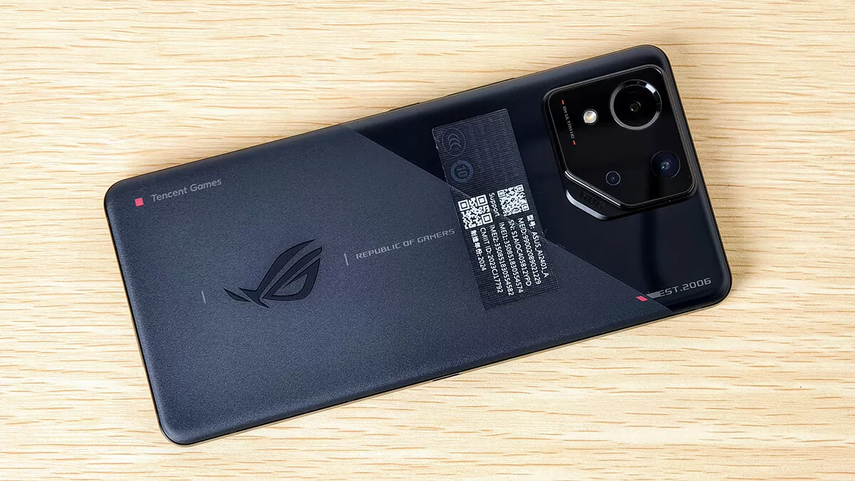 ROG Phone 8 has received a beta version of Android 15