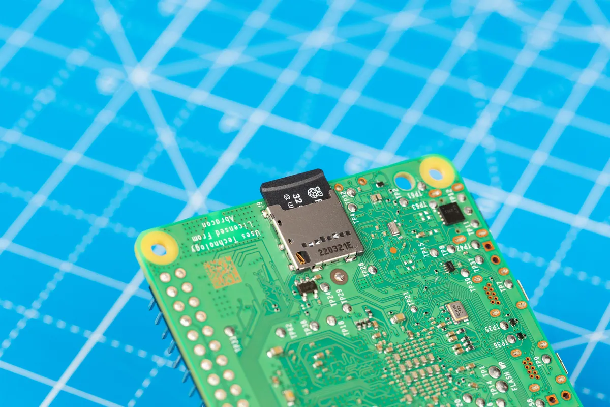 Raspberry Pi released fast microSD cards and a protective Raspberry Pi released fast microSD cards and a protective