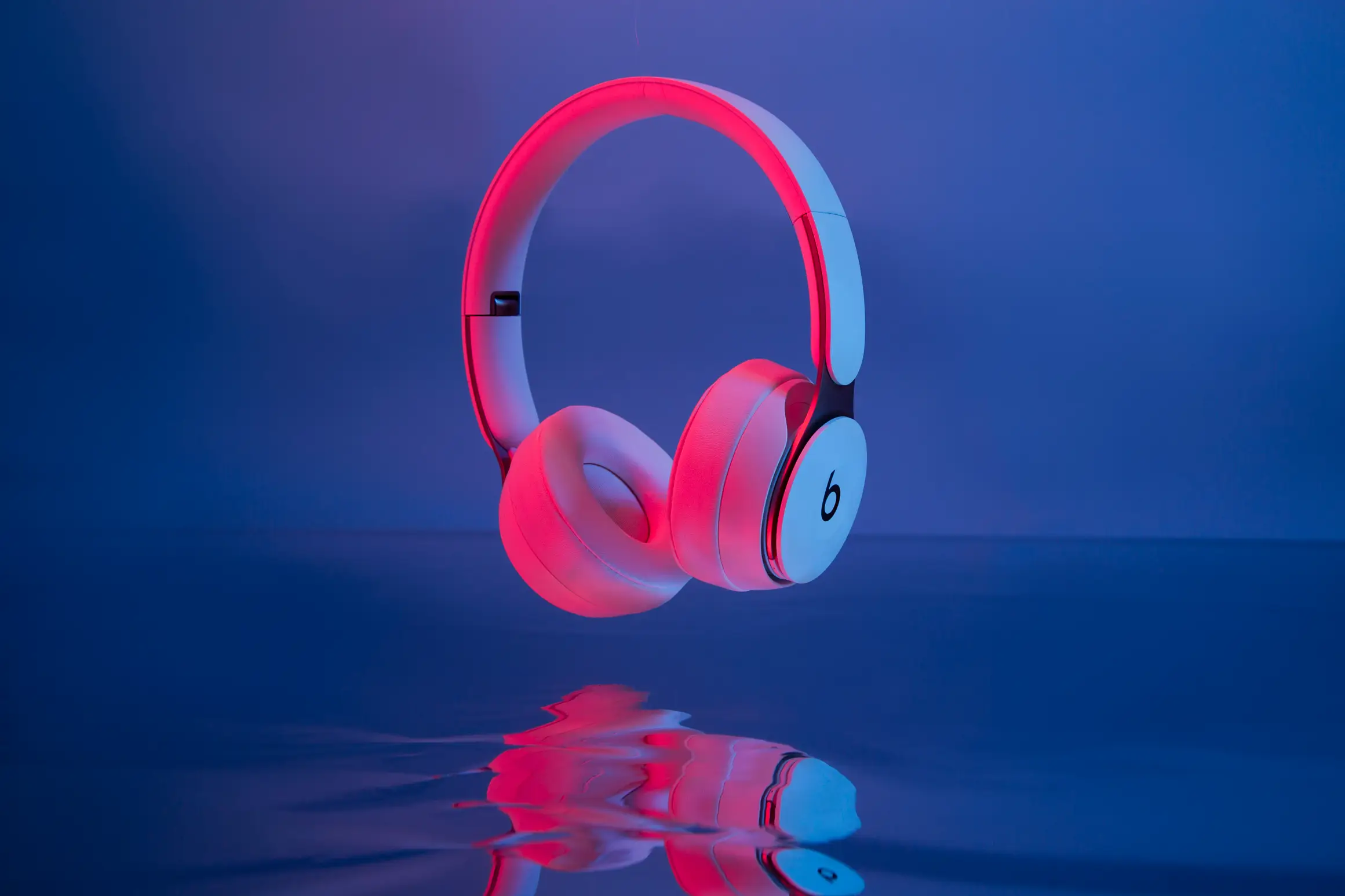 Top 5 best budget wireless overhead headphones for 2024