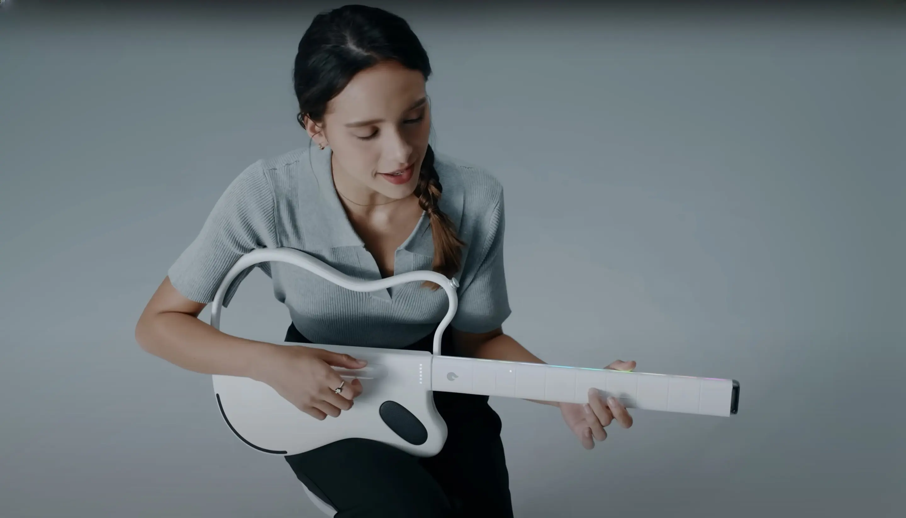 Lava Music startup made a guitar with AI and an unusual interface | Image 1 Lava Music startup made a guitar with AI and an unusual interface (90)