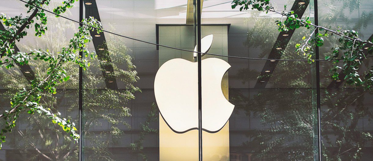 Apple plans to enter the smart home camera market and expand the health features of AirPods