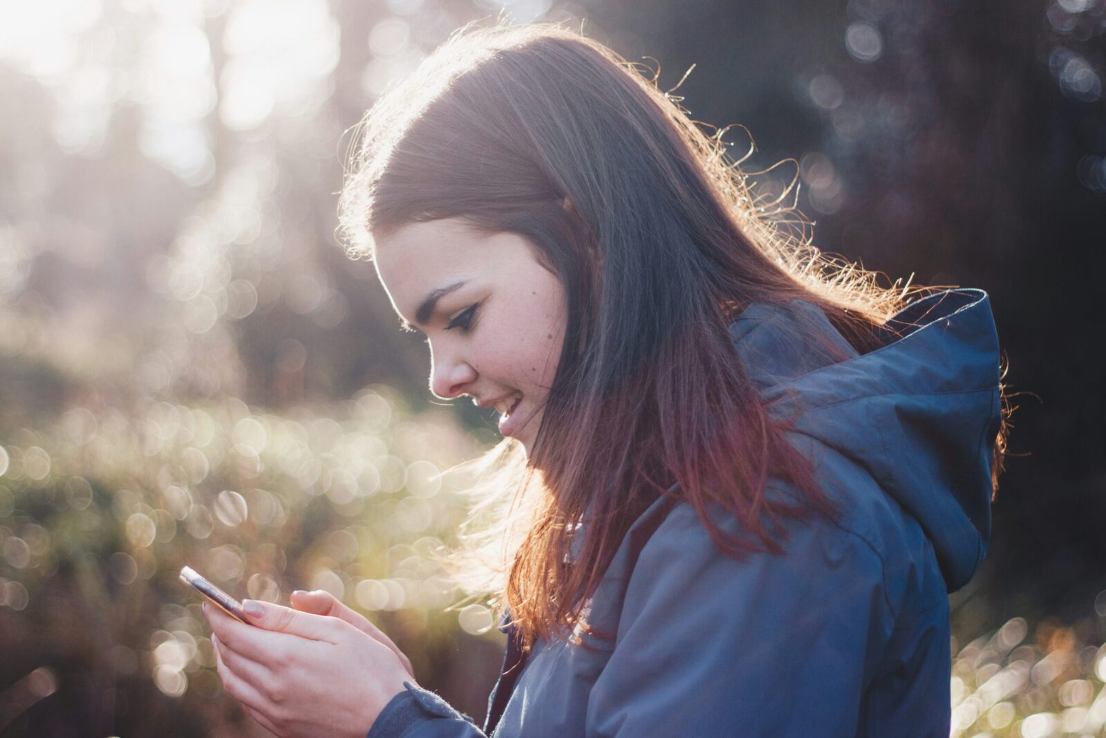 Australia plans to ban social media for under-16s