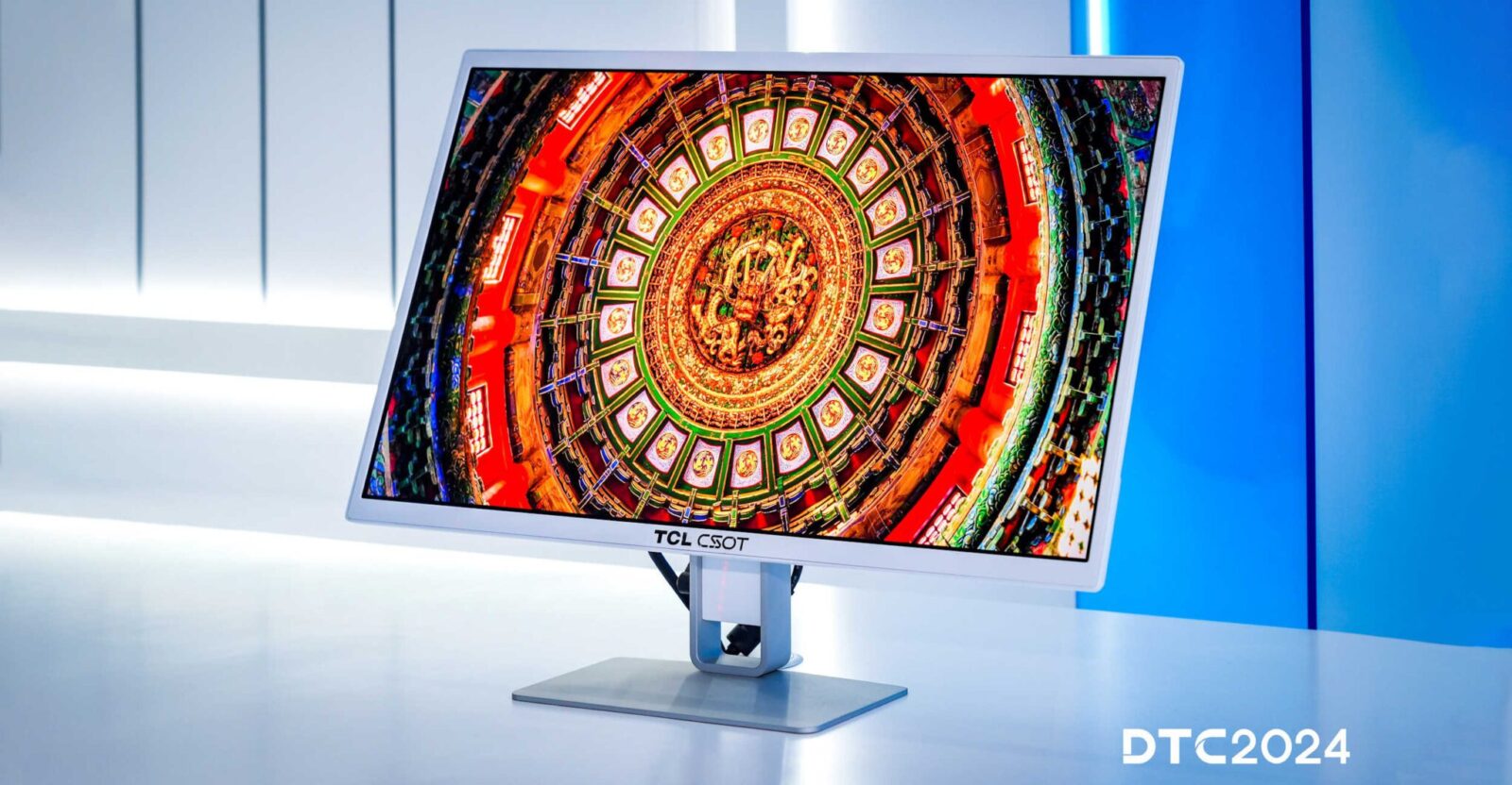 TCL introduces 21.6-inch 4K display with Inkjet OLED technology