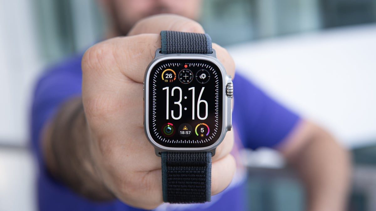 Apple Watch Ultra 3 may get the ability to send messages via satellite communication