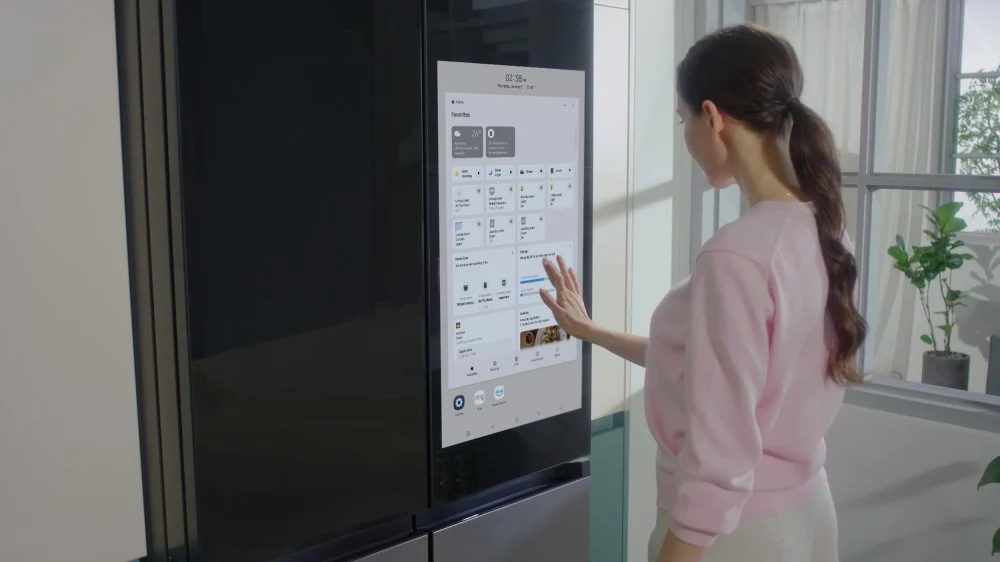 Samsung announced refrigerator with innovative AI-hybrid cooling system | Image 1 Samsung announced refrigerator with innovative AI-hybrid cooling system (samsungs bespoke refrigerator oven ces 2023 1)