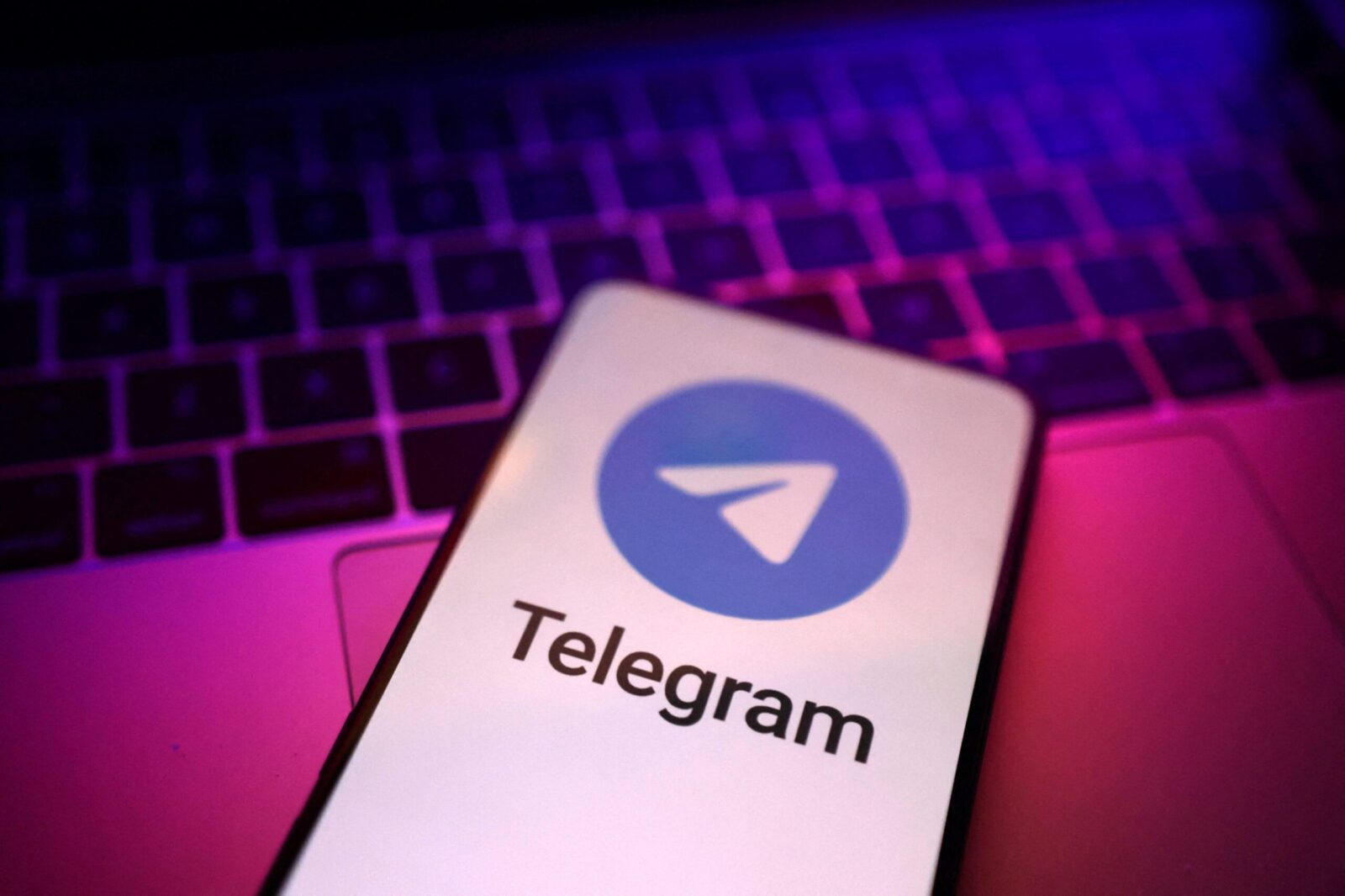 Telegram started showing ads between posts in channels