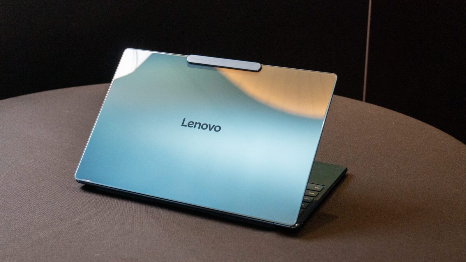 CES 2025: Lenovo unveils innovative new laptops CES 2025: Lenovo unveils innovative new laptops