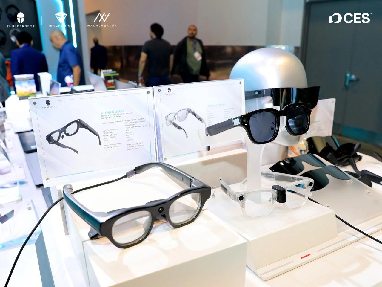 Thunderobot releases Aura AR smartglasses