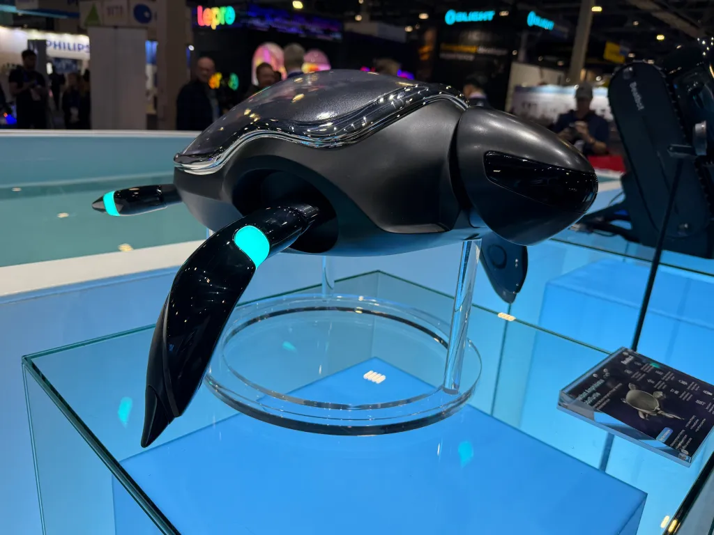 CES 2025: Beatbot unveils robotic turtle to monitor pool water quality | Image 1 Beatbot RoboTurtle