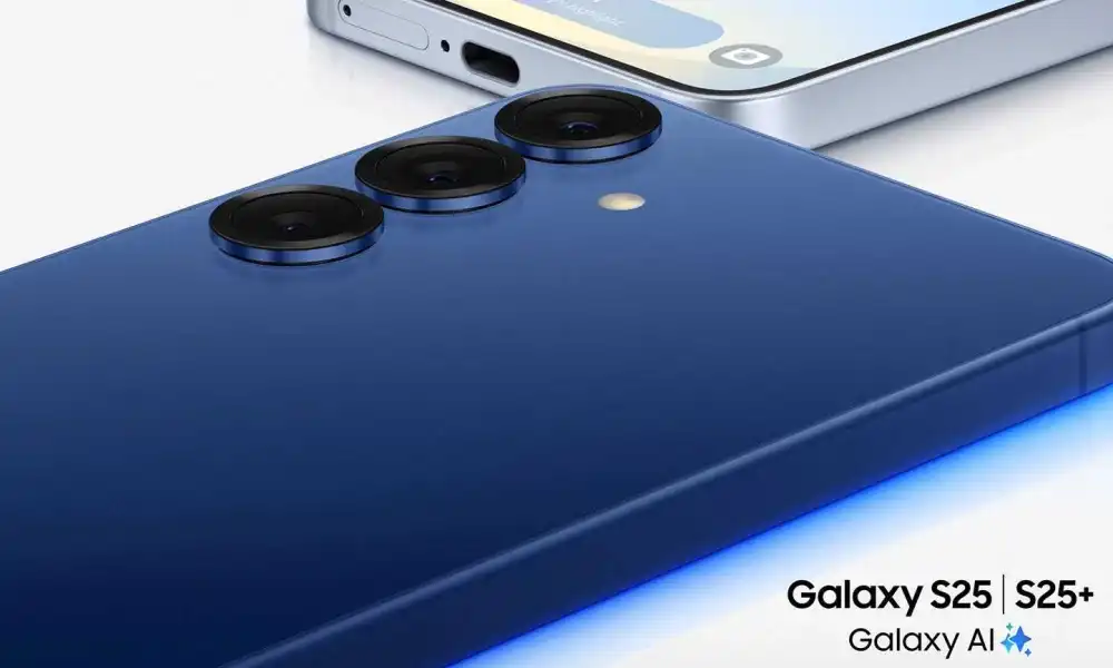 New images of the Samsung Galaxy S25 reveal two interesting details