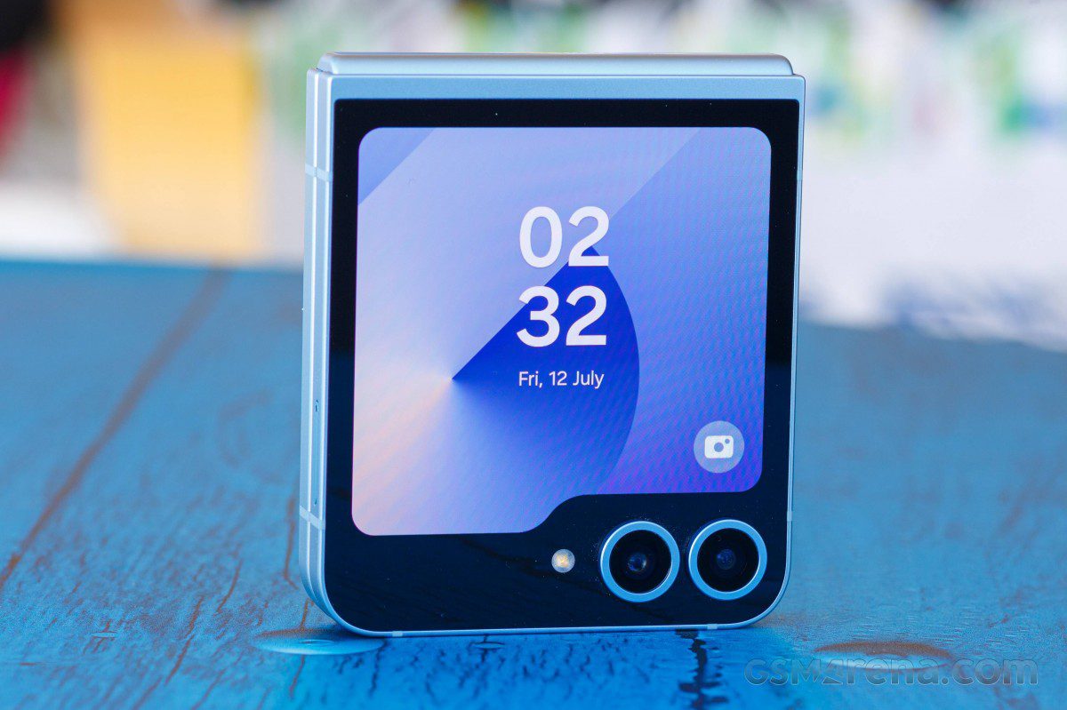 Samsung Galaxy Z Flip FE: leaked specs Samsung Galaxy Z Flip FE: leaked specs