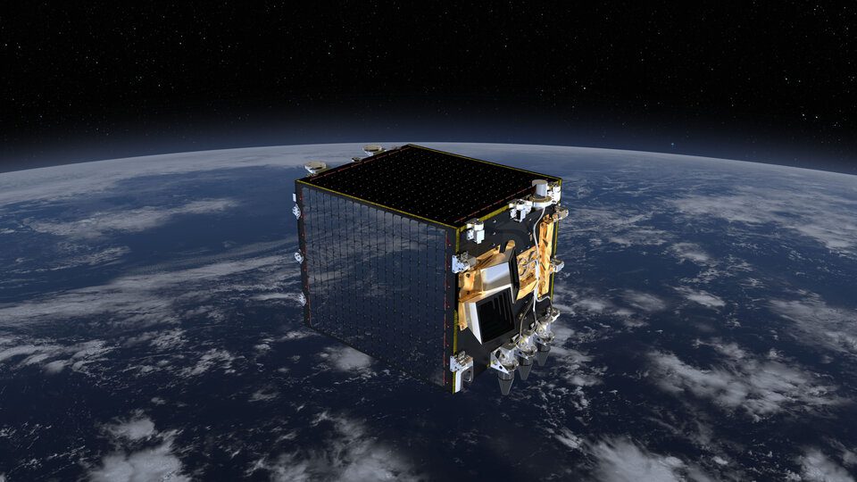 ONGLAISAT microsatellite set a record by taking images of the Earth from an altitude of 400 km ONGLAISAT microsatellite set a record by taking images of the Earth from an altitude of 400 km