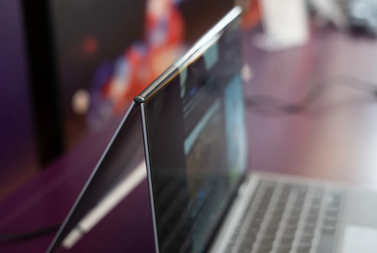 MWC 2025: Lenovo unveiled ThinkBook Flip - laptop with flexible vertical screen | Image 1 MWC 2025: Lenovo unveiled ThinkBook Flip - laptop with flexible vertical screen (257550 lenovo mwc ajohnson 0006.jpg)