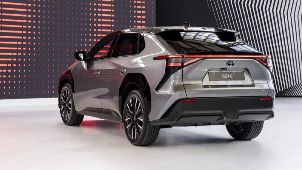 Toyota has updated the bZ4X electric crossover: more power and range | Image 1 Toyota bZ4X