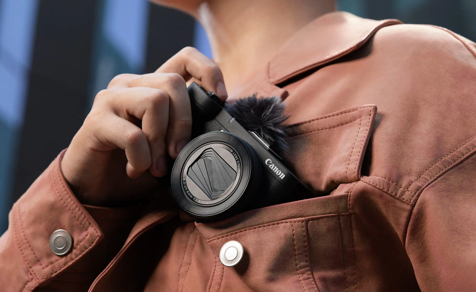 Canon announced PowerShot V1 and EOS R50 V cameras for video bloggers Canon announced PowerShot V1 and EOS R50 V cameras for video bloggers