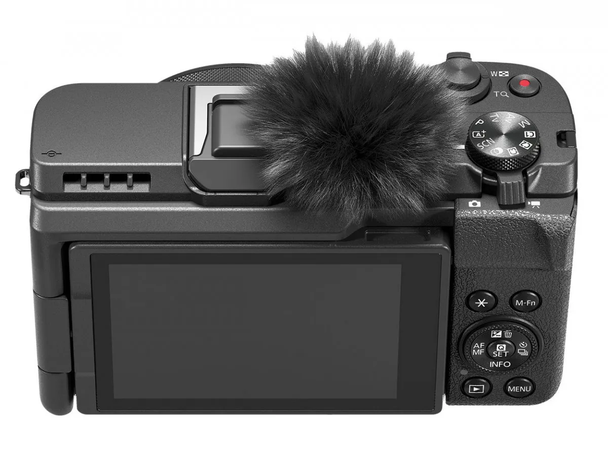 Canon announced PowerShot V1 and EOS R50 V cameras for video bloggers | Image 1 Canon announced PowerShot V1 and EOS R50 V cameras for video bloggers (gsmarena 002 2 2)