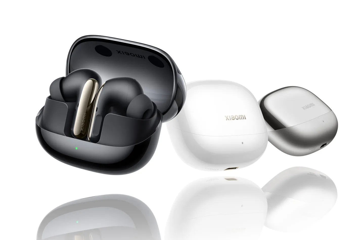 Best new products we saw at MWC 2025 | Image 12 Best new products we saw at MWC 2025 (xiaomi buds 5 pro wi fi threecolor.jpg 2)