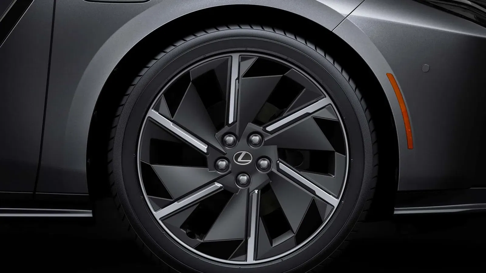 Lexus reveals futuristic ES electric sedan | Image 18 Lexus reveals futuristic ES electric sedan (2026 lexus es 12)