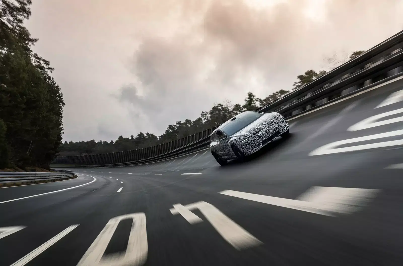 Audi has launched an electric car without a classic logo - this is the E5 Sportback in China | Image 6 Audi has launched an electric car without a classic logo - this is the E5 Sportback in China (b6f1faa82c466045ef8c56d16e16e16462052623407)