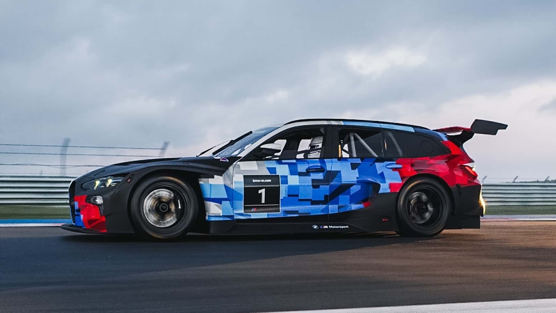 BMW revealed the M2 Dakar and M3 Touring GT3 Evo - and it's the cruelest April Fool's prank | Image 8 BMW revealed the M2 Dakar and M3 Touring GT3 Evo - and it's the cruelest April Fool's prank (bmw m3 touring gt3 evo)