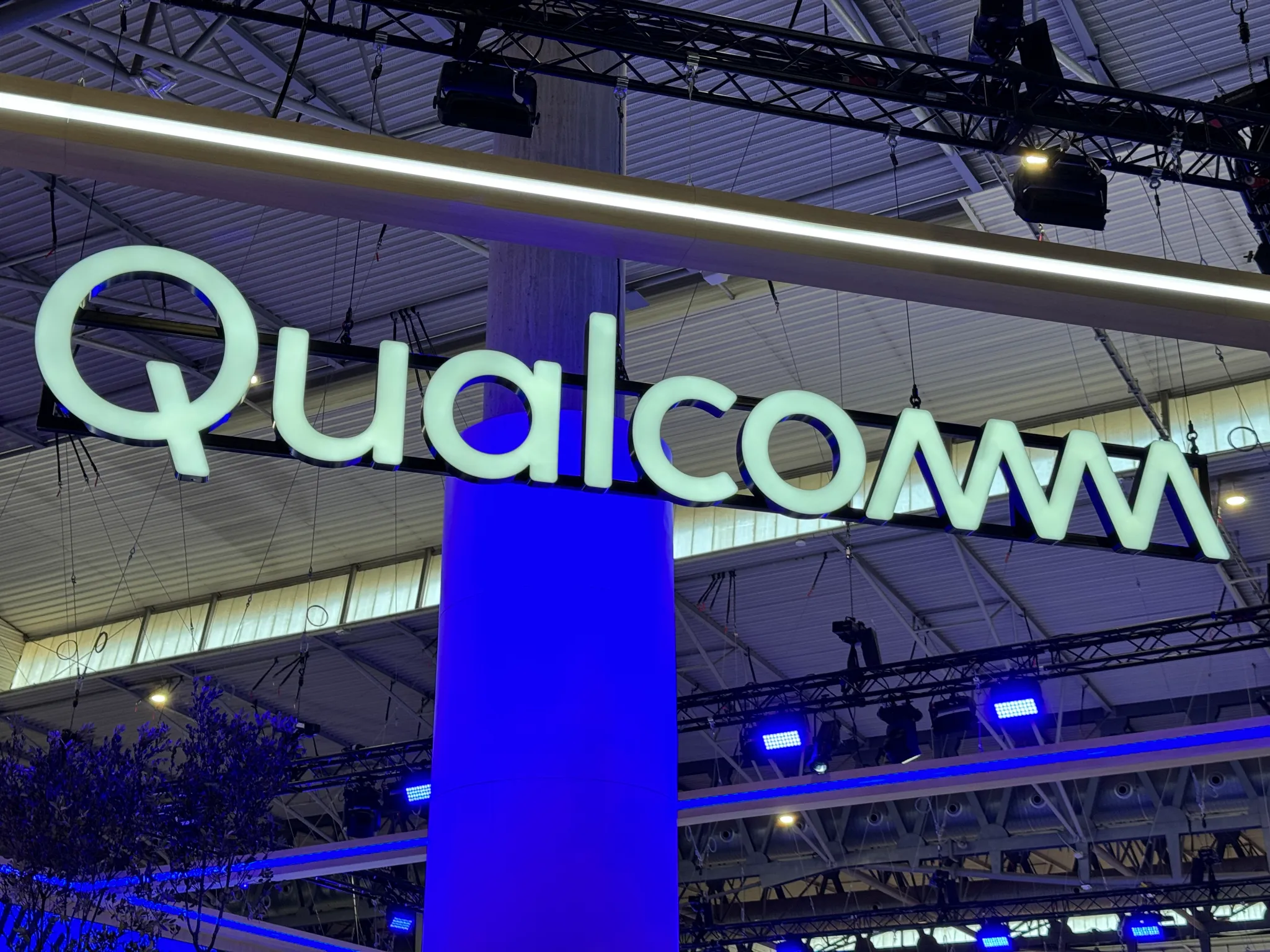 Qualcomm strengthens its position in AI with VinAI acquisition | Image 1 Qualcomm