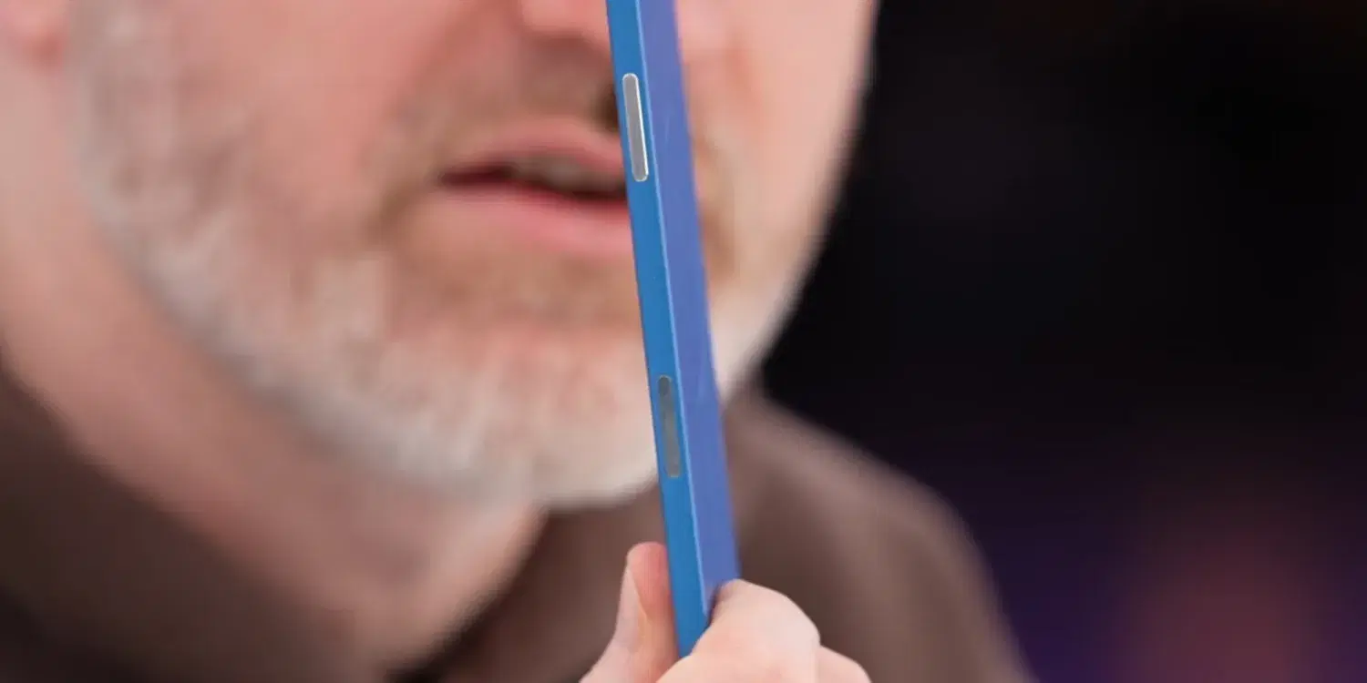 Video of iPhone 17 Air impresses with ultra-thin body: ‘it looks like the future’ Video of iPhone 17 Air impresses with ultra-thin body: ‘it looks like the future’