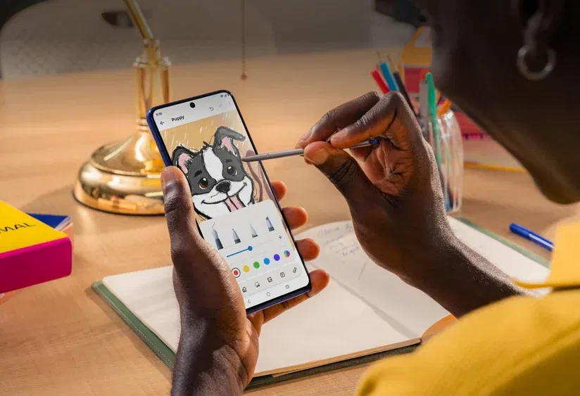 Best stylus smartphones in 2025: a complete guide | Image 6 Best stylus smartphones in 2025: a complete guide (motorola edge 60 stylus)