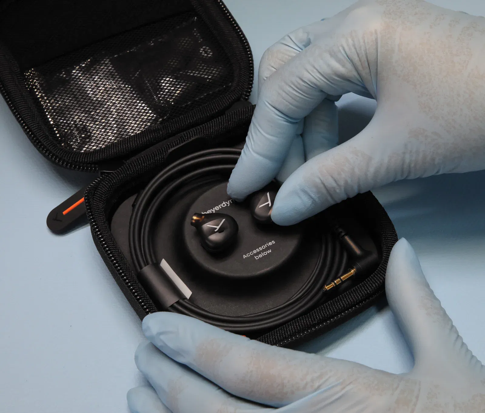 beyerdynamic DT IE: German quality and studio sound in a compact format | Image 5 beyerdynamic DT IE: German quality and studio sound in a compact format ()