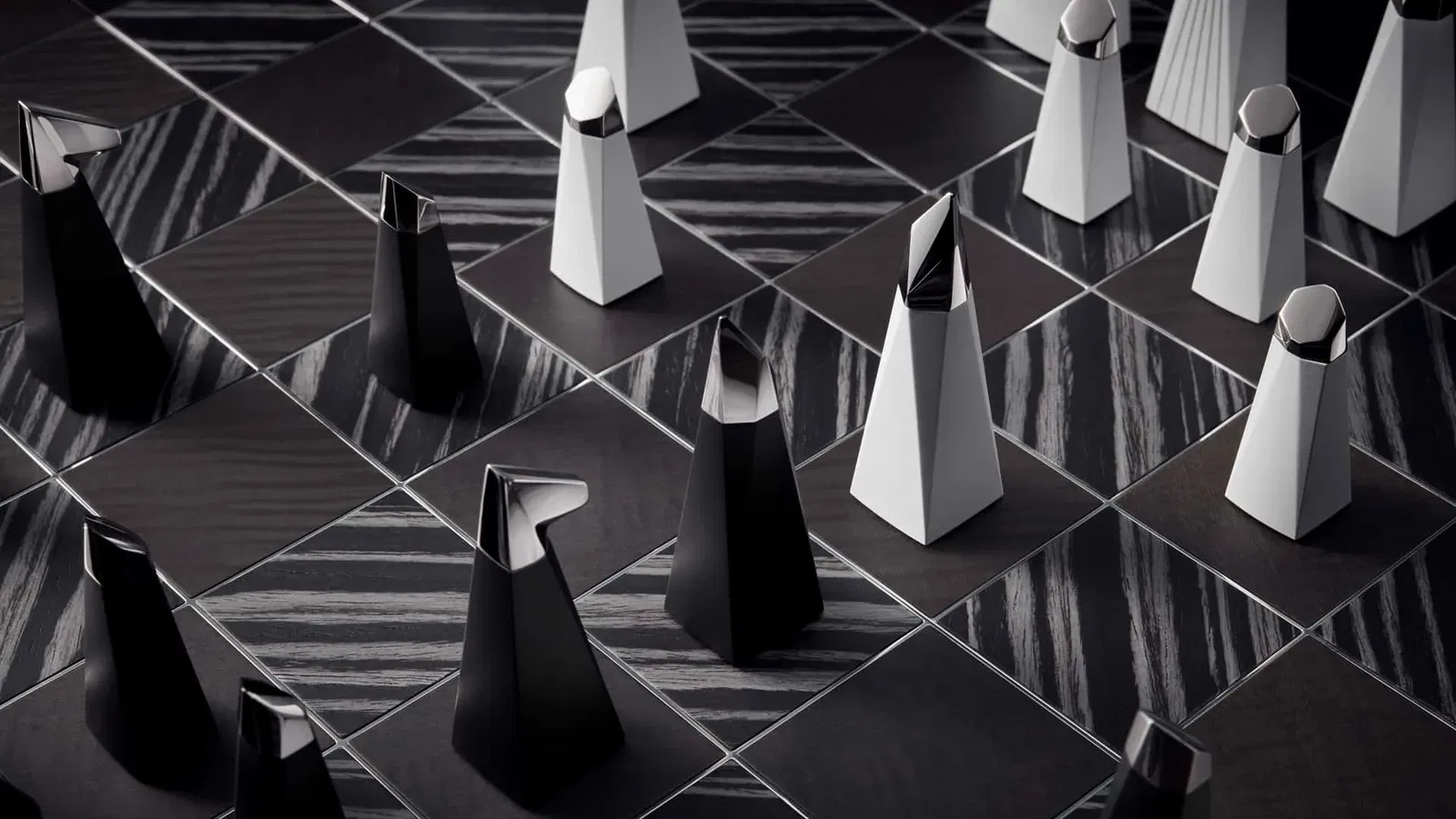 Rolls-Royce unveiled a chess set that looks like an art object | Image 5 Rolls-Royce unveiled a chess set that looks like an art object (rolls royce chess set 6)