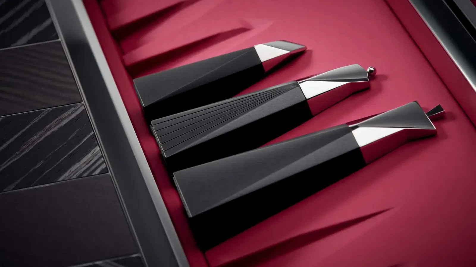 Rolls-Royce unveils chess set that looks like an art object | Image 4 Rolls-Royce unveils chess set that looks like an art object (rolls royce chess set)
