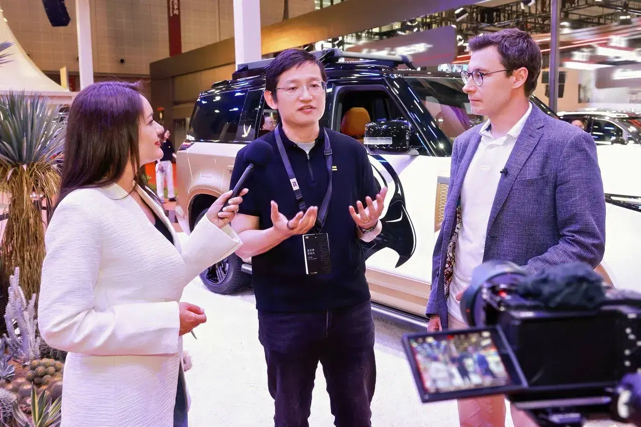 ROX and Weiqiao open lab to create new SUVs | Image 3 ROX and Weiqiao open lab to create new SUVs ()
