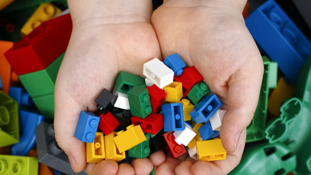 LegoGPT is an AI that generates real Lego sets by text query LegoGPT is an AI that generates real Lego sets by text query