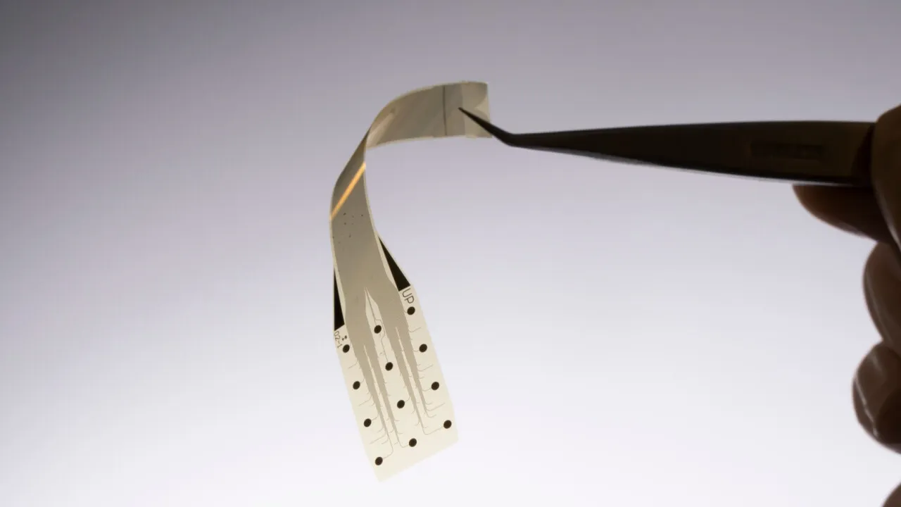 Neuralink competitor gives up ‘superpowers’ – only treatment