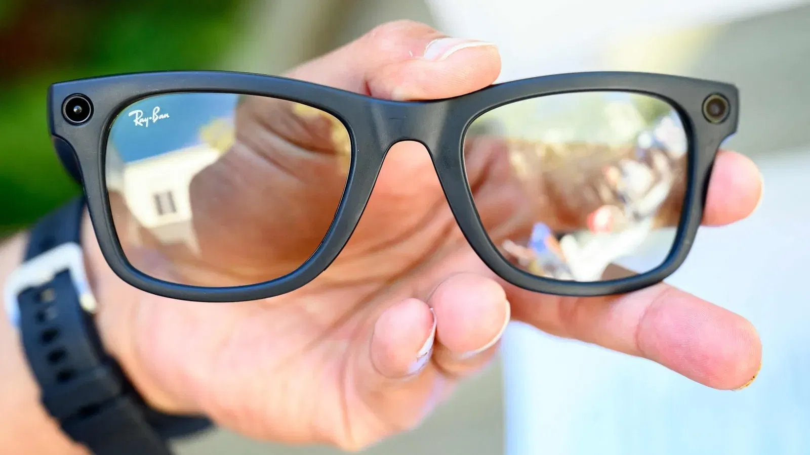 Mark Zuckerberg announces new Ray-Ban smart glasses