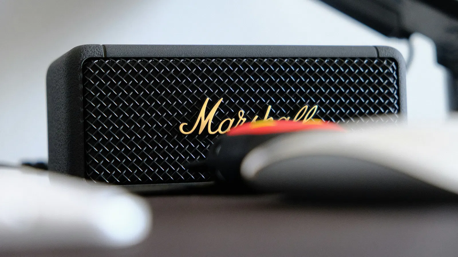 Demand for portable speakers and powerbanks in Russia has grown sharply