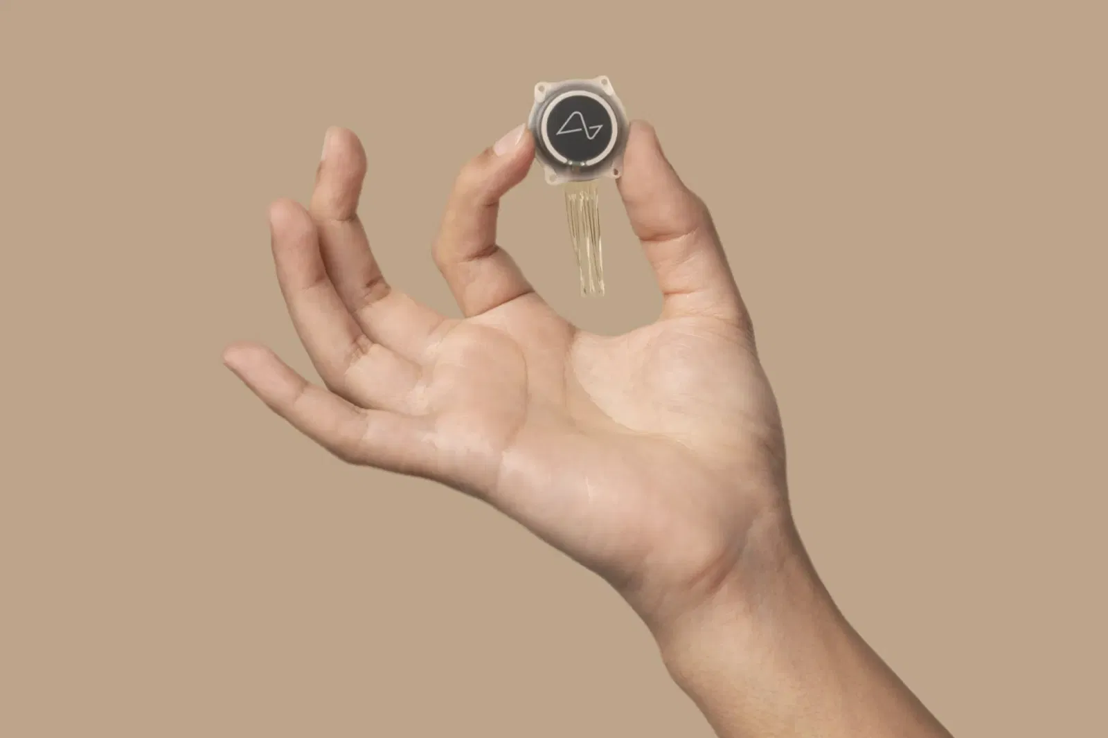 Neuralink Brain Interface: Paralyzed patient edits YouTube videos and voices the text with his own voice
