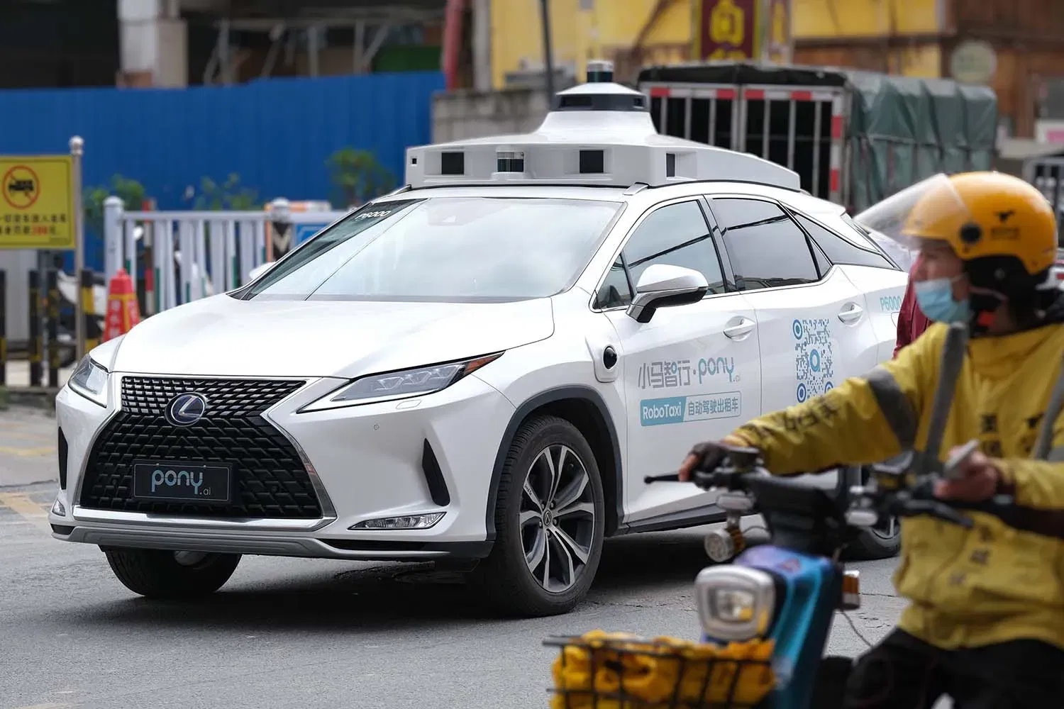 Uber is actively seeking to gain market share in the robotaxi market in Europe and the Middle East through partnerships with Chinese companies
