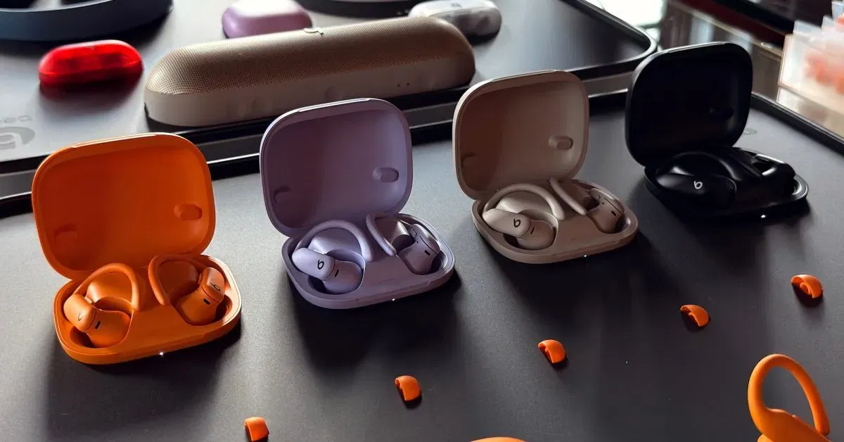 Transparent Powerbeats Pro 2 have surfaced online
