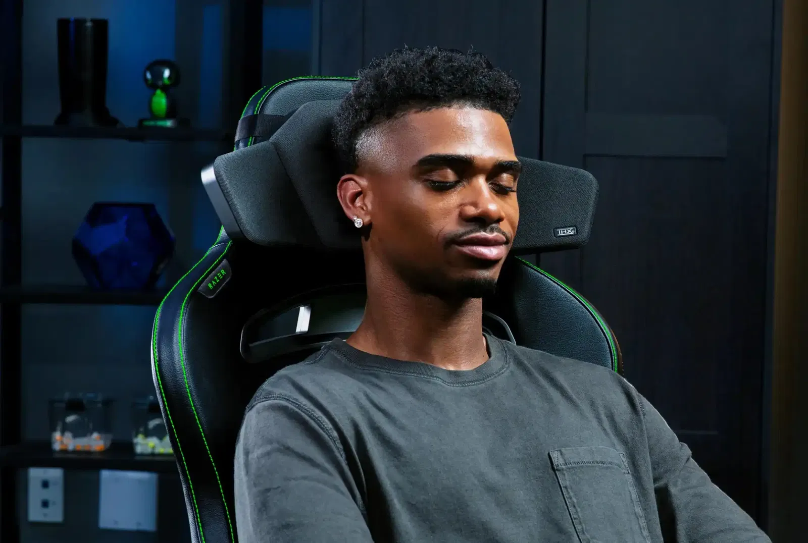 Razer has introduced Clio, a pillow with wireless speakers