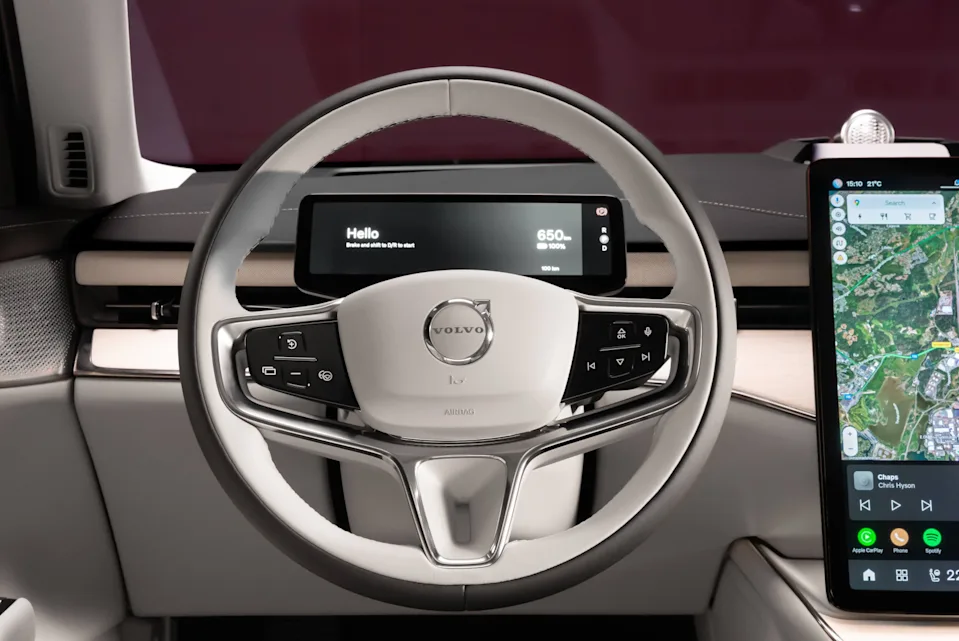 Volvo demonstrates new seatbelt technology