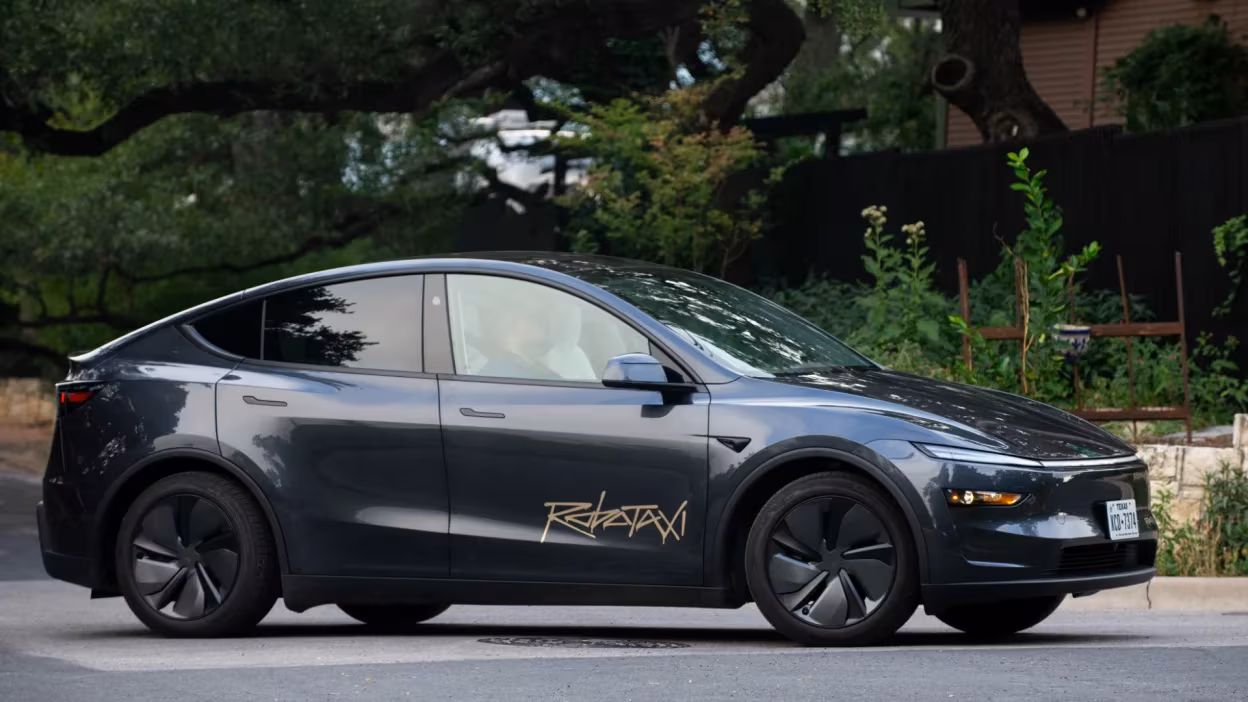 Tesla expects to launch Robotaxi for half of the U.S. population by the end of 2025