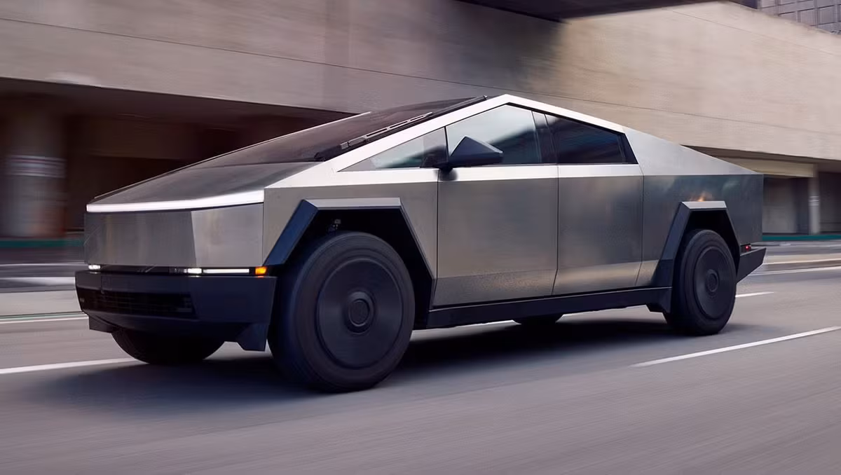 Tesla tries to save Cybertruck 3 img 8266
