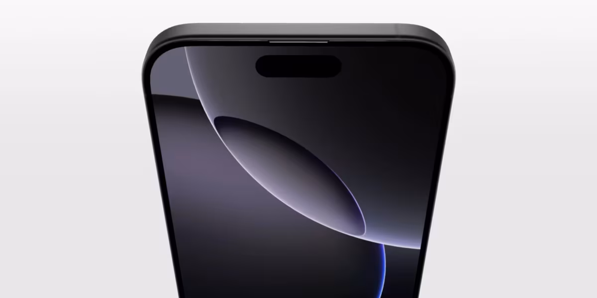 The iPhone 17 Pro will get more professional features than the usual 4 iphone front camera top.jpg