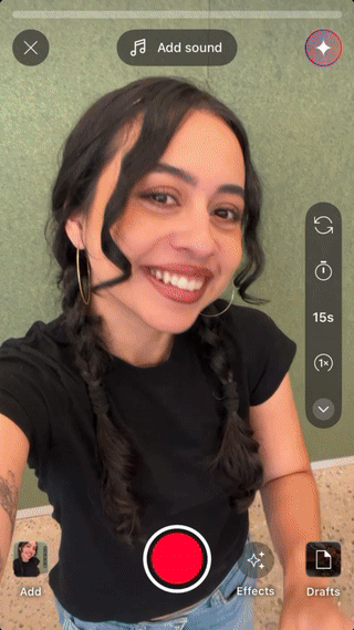 YouTube has introduced AI tools into the platform to create Shorts by Photo 5 videos