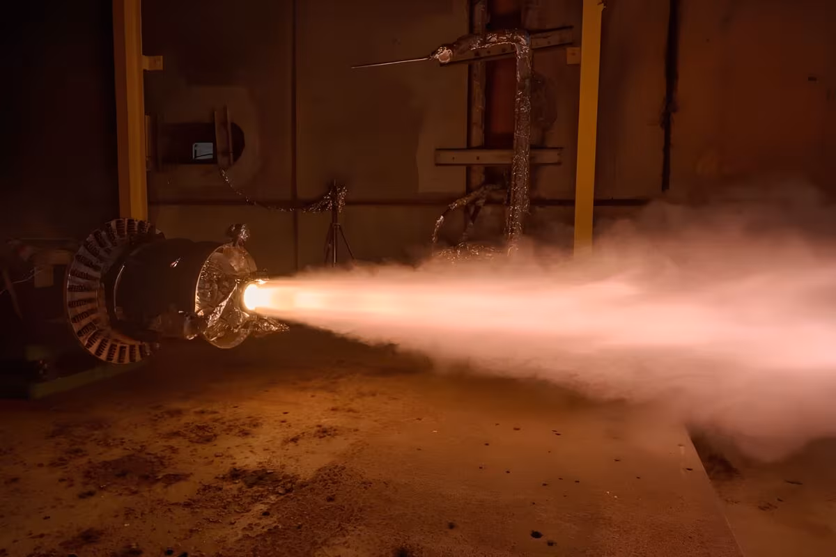 MAV rocket second stage engine for Mars mission tested on Earth 3 scale 1200 1 8 1