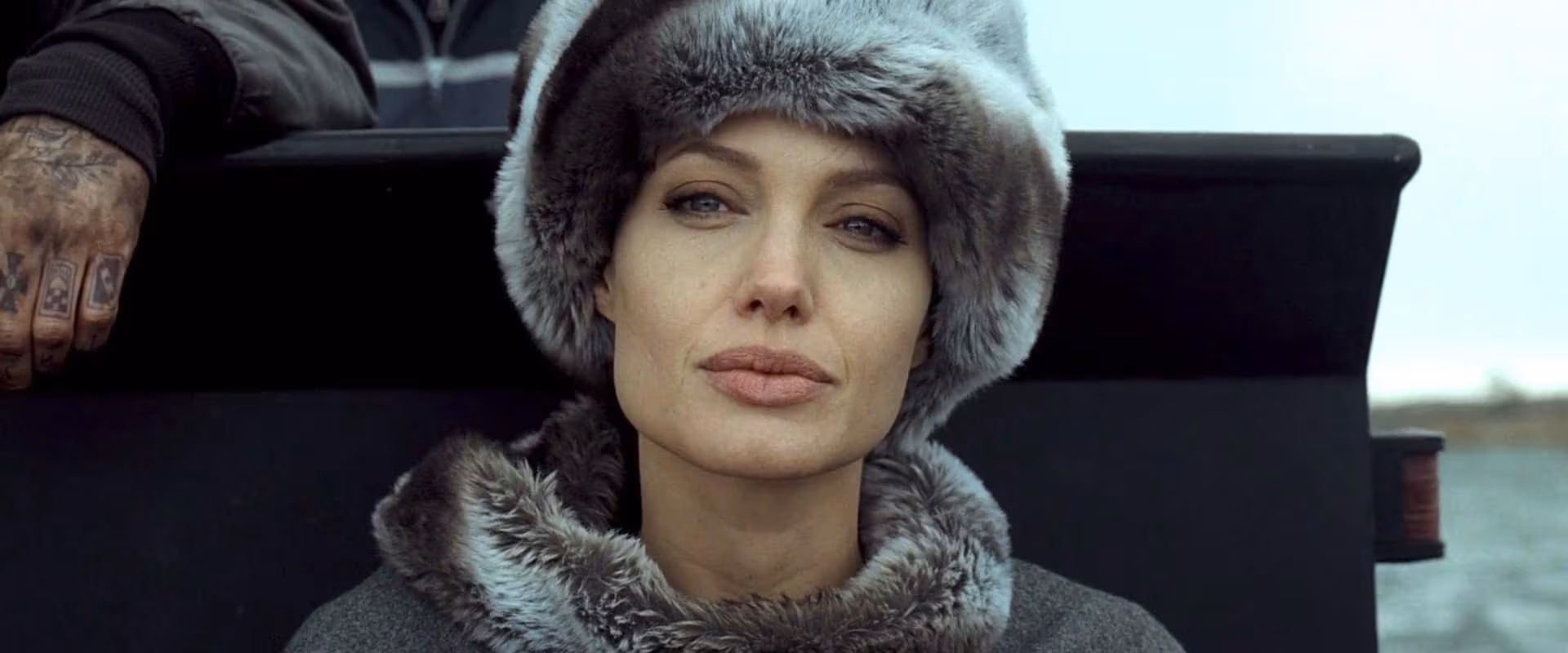 Top 5 hottest spies from movies, games and TV series