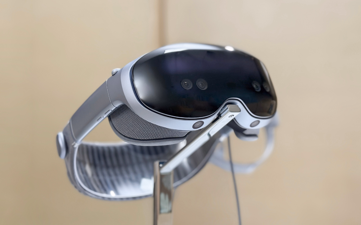 Vivo has unveiled its first mixed reality headset