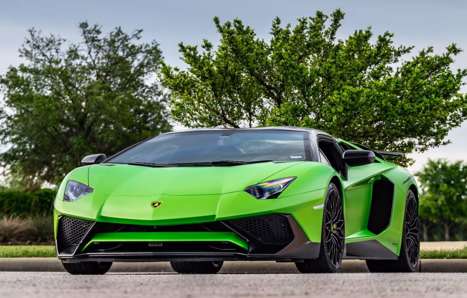 The most popular car colors in Russia have been named